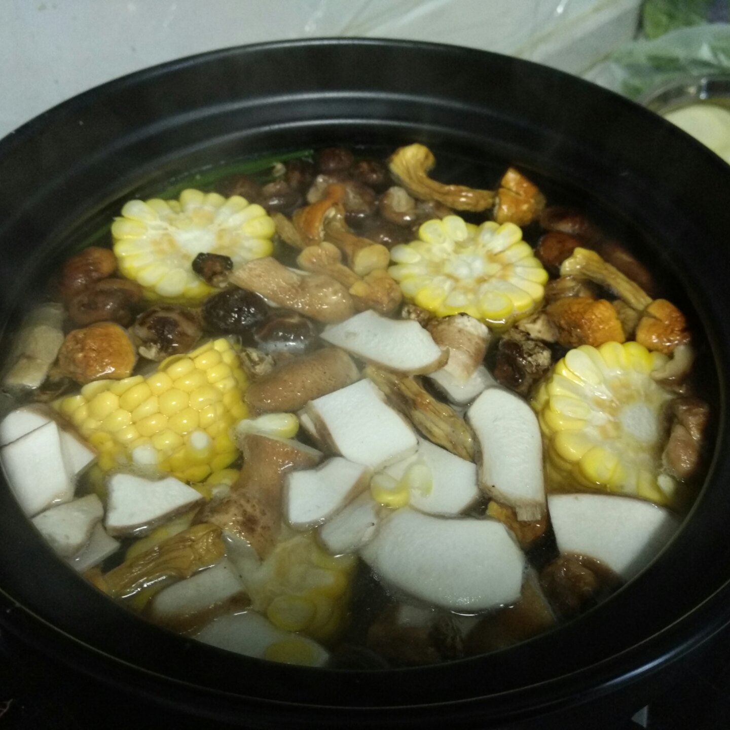 排骨菌菇汤