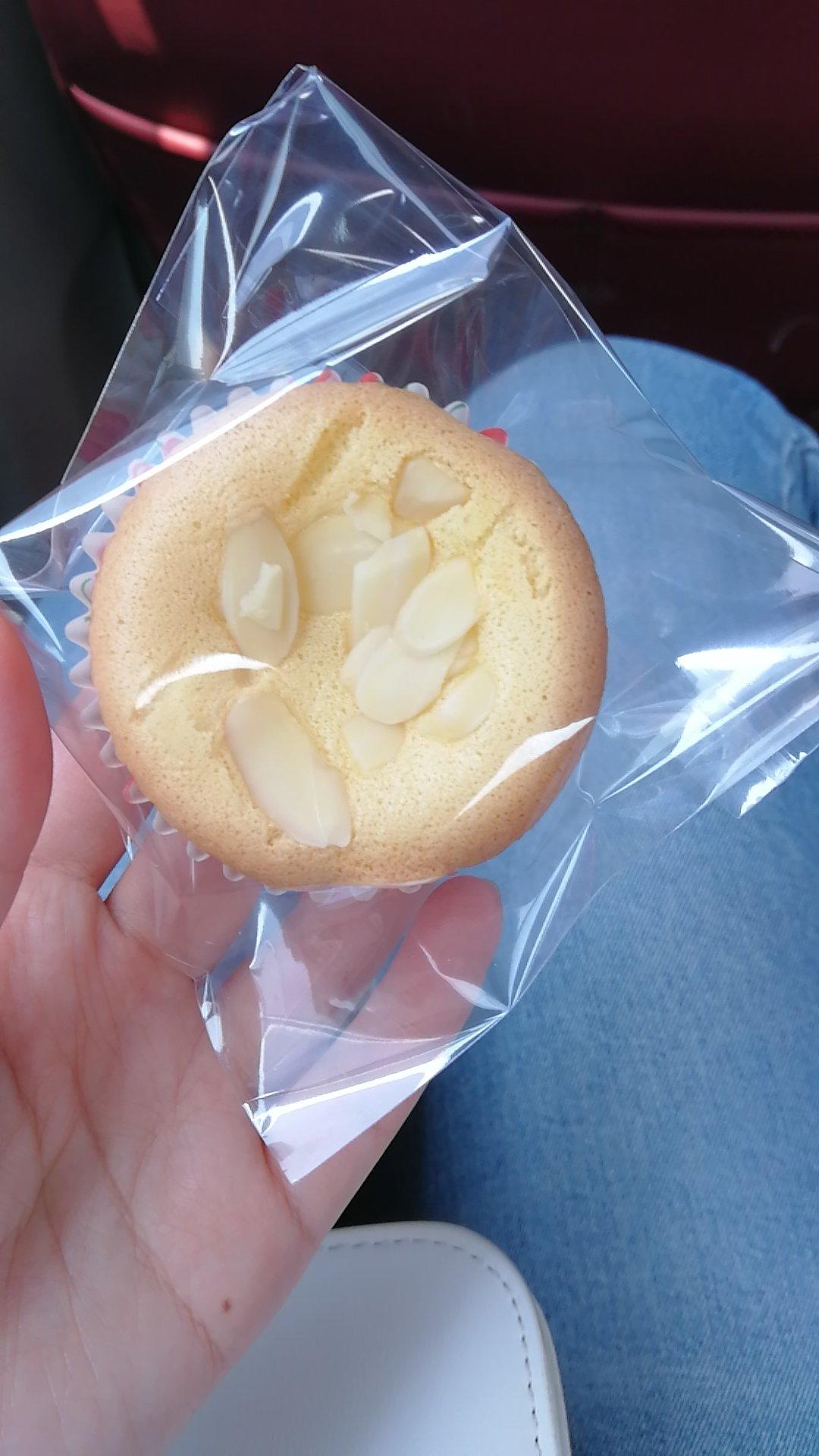 无水不塌不裂的～戚风纸杯蛋糕