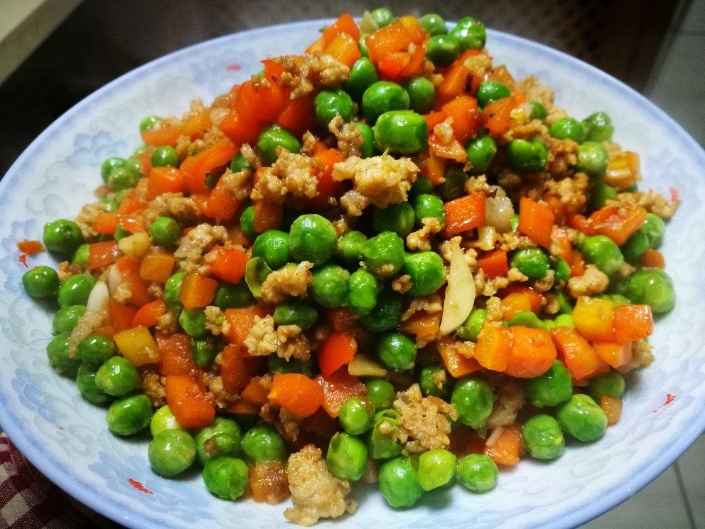 豌豆炒肉末