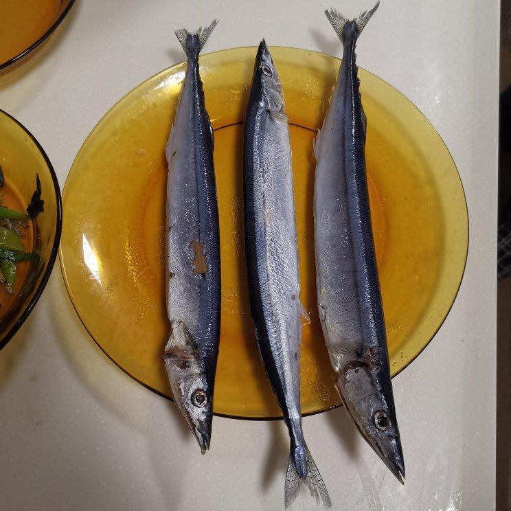 日本人教你做正宗料理之烤秋刀鱼