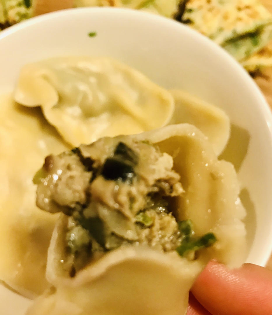 茄子馅饺子（饺子馅会流汁哦）