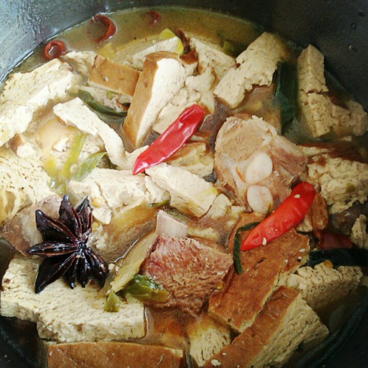 排骨炖豆干