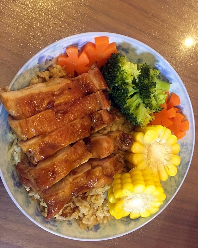 照烧鸡腿饭
