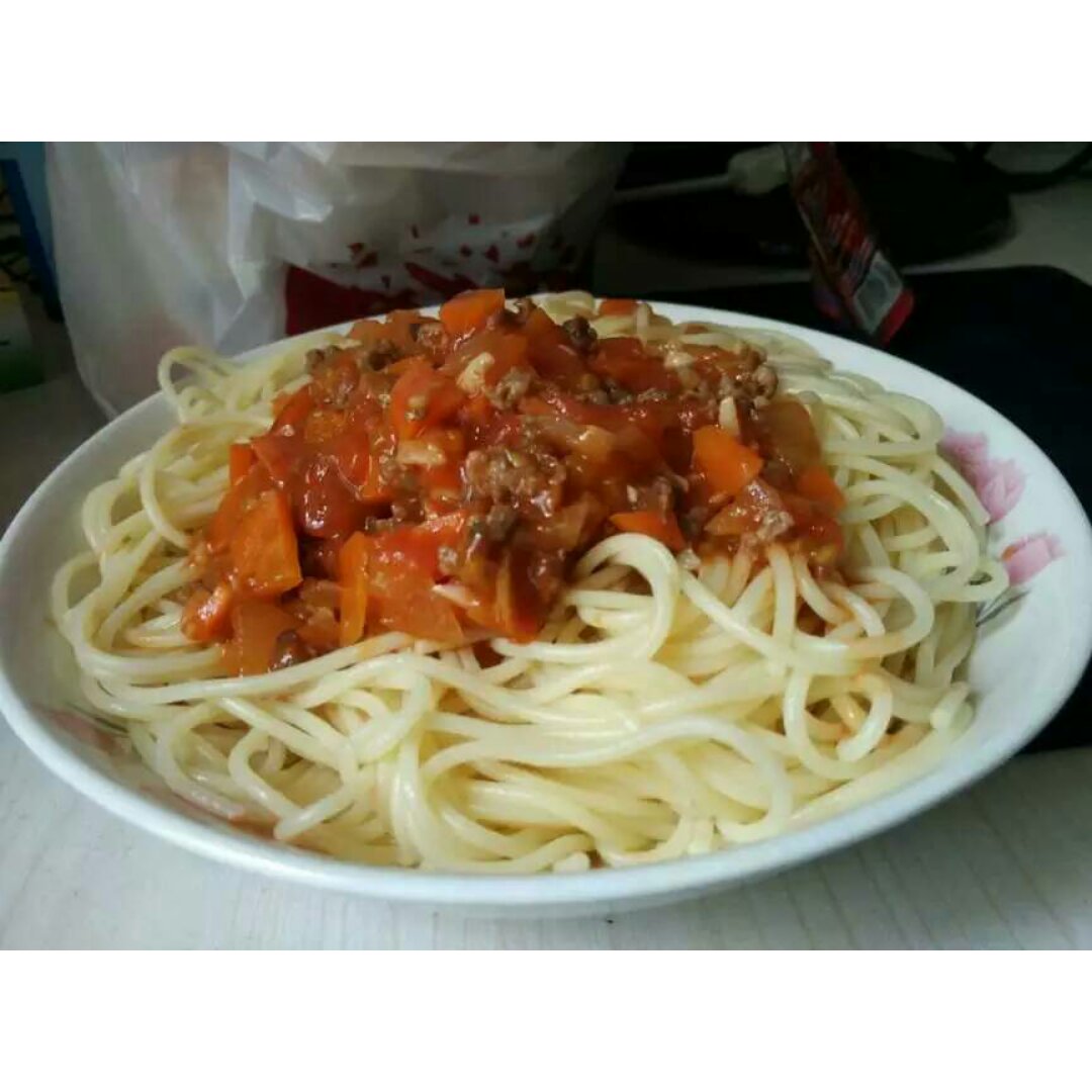 番茄肉酱意大利面