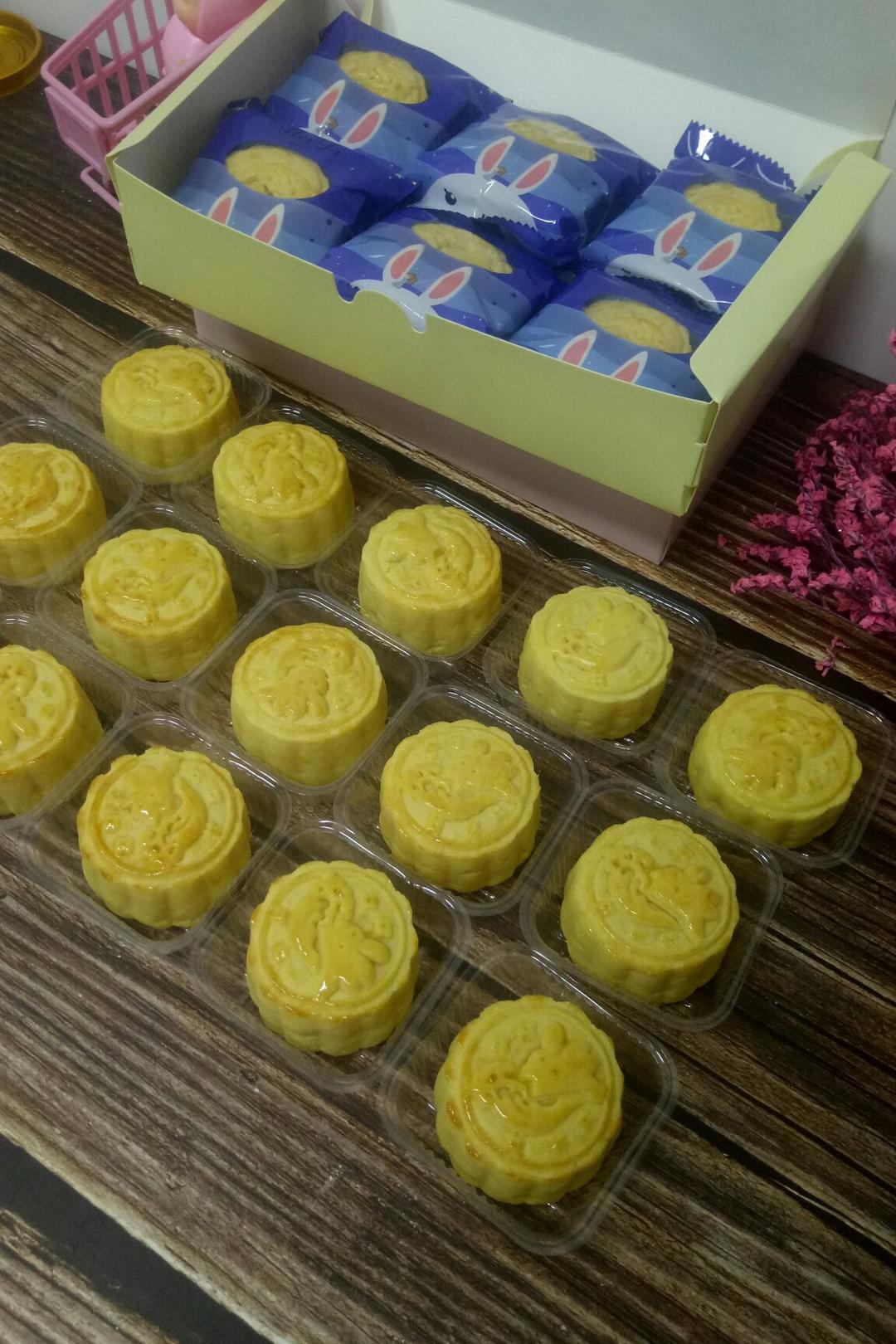 超详细图解版--流心奶黄月饼
