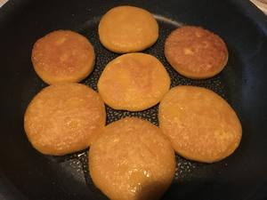 香酥南瓜饼（健康新吃法-少油版）的做法 步骤6