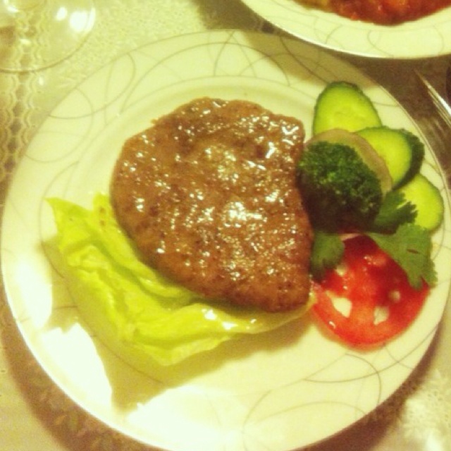 酒香黑椒烤牛排