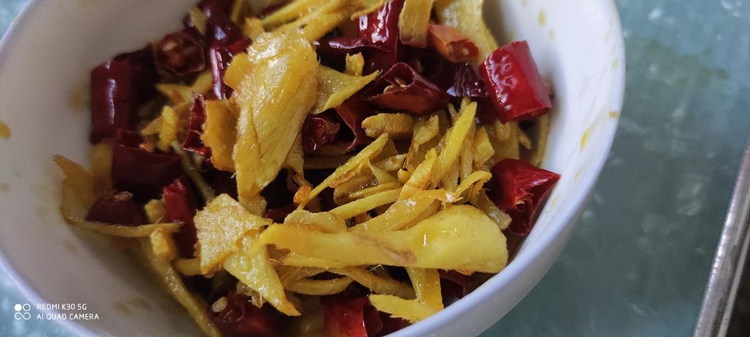 辣椒姜油（冬天驱寒）