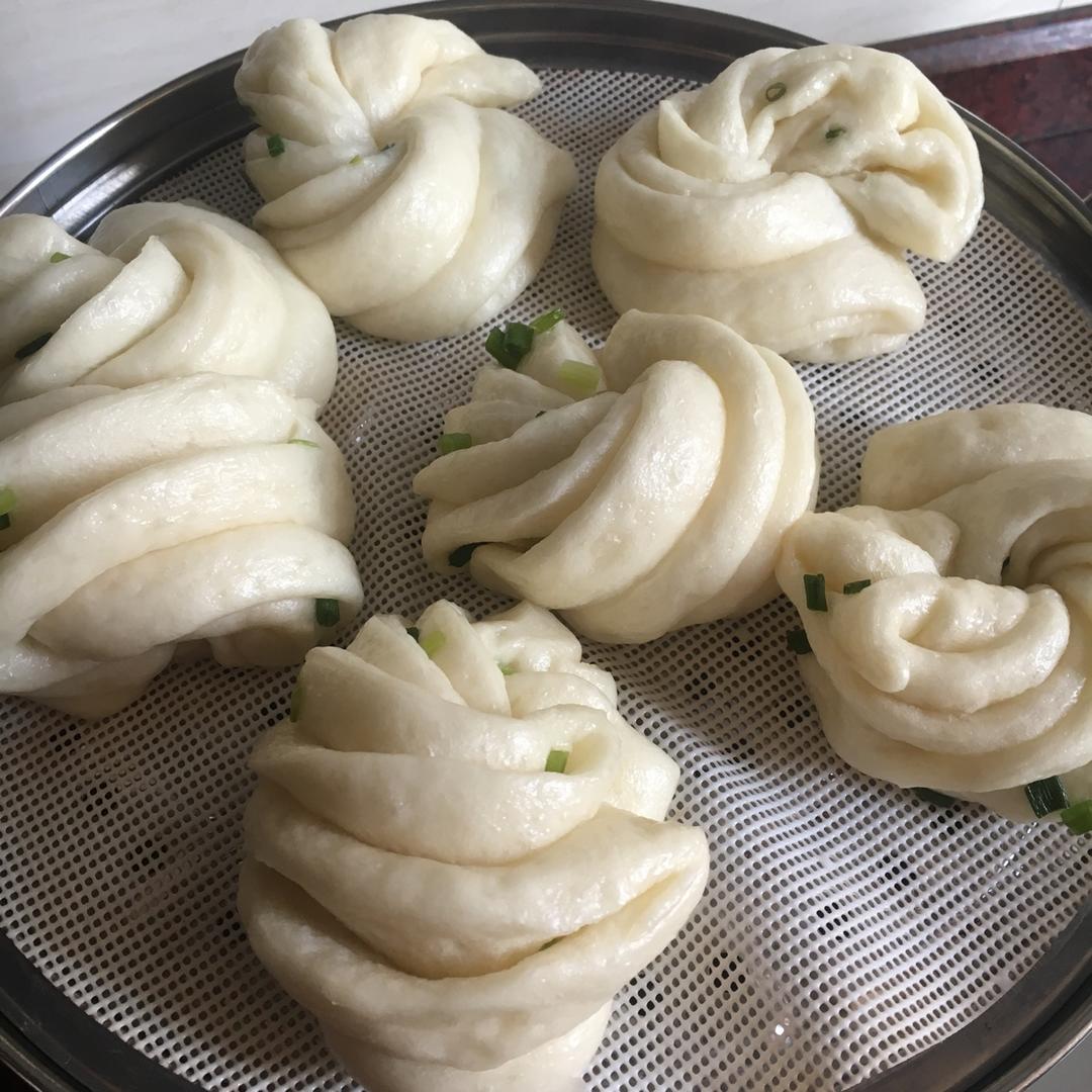 葱油花卷 Steamed Roll
