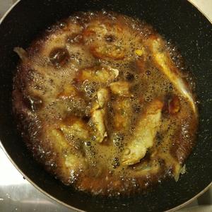 孕餐:红烧小黄鱼的做法 步骤5