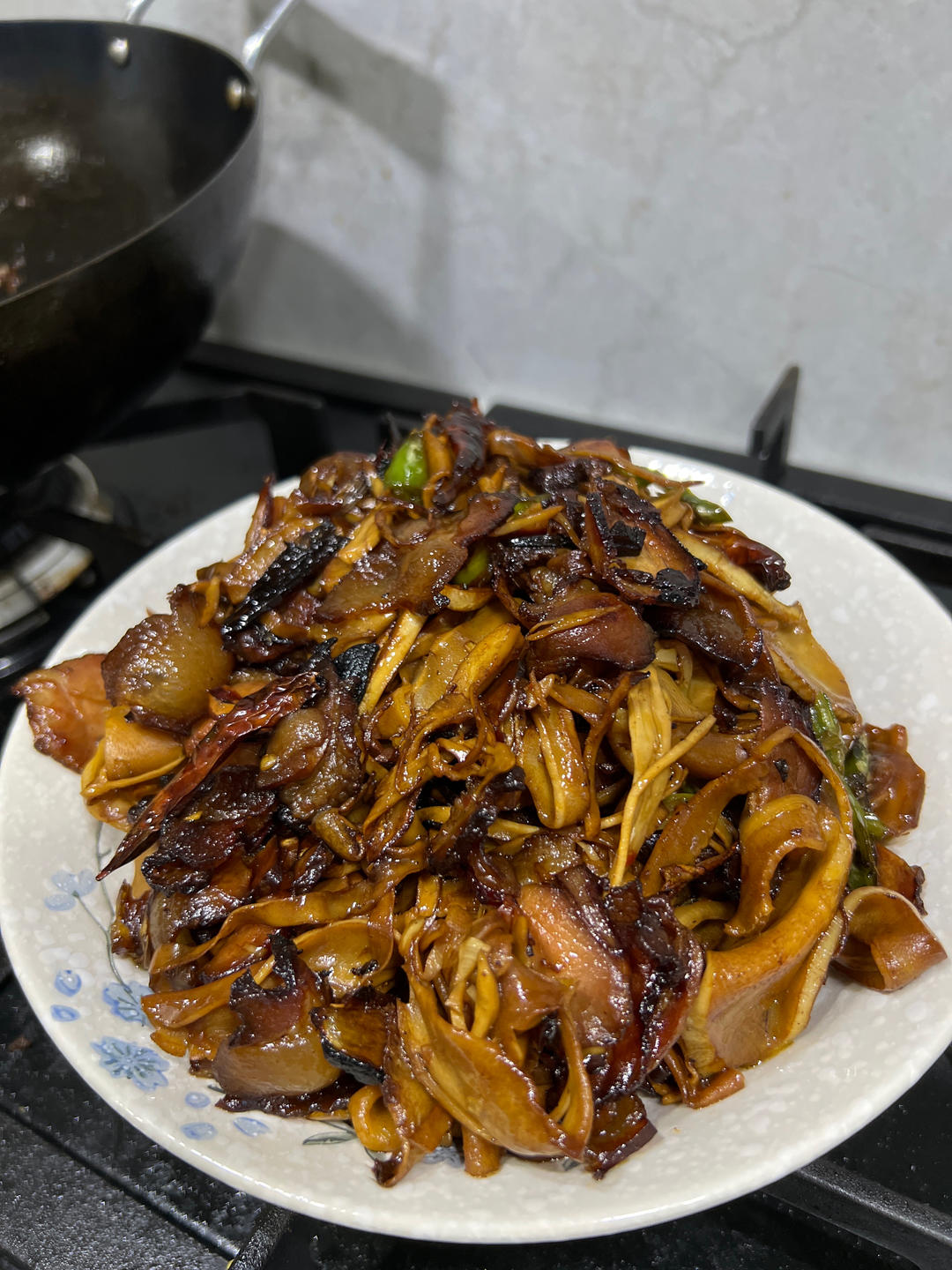 不油腻的烟笋炒腊肉