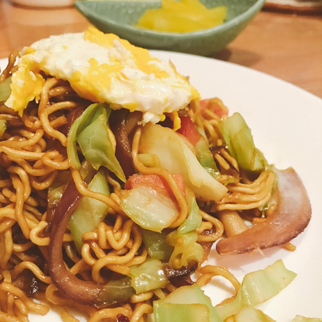 焼きそば（日式酱油炒面）