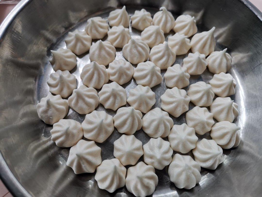 迷人的火龙果溶豆酸奶溶豆宝宝辅食