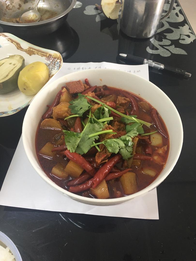 家常菜 川味红油萝卜炖牛肉 颠覆小豪做的川味红油萝卜炖牛肉