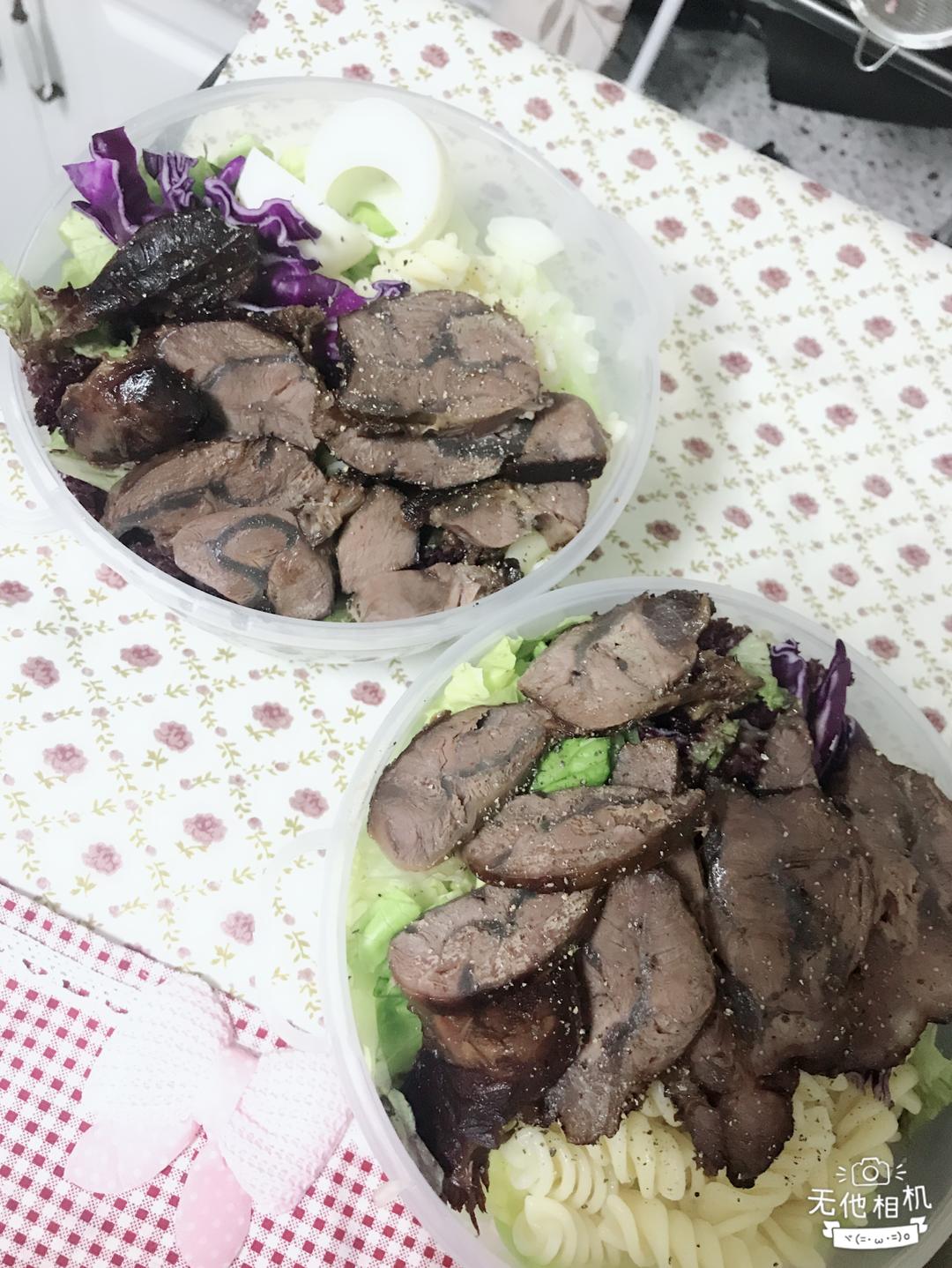 牛肉螺旋意面健康餐