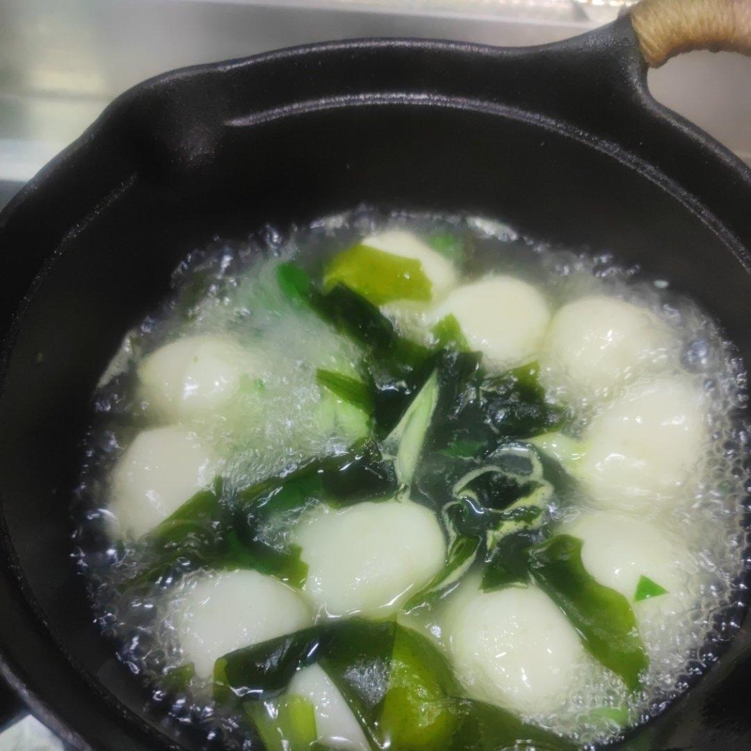 紫菜鱼丸汤