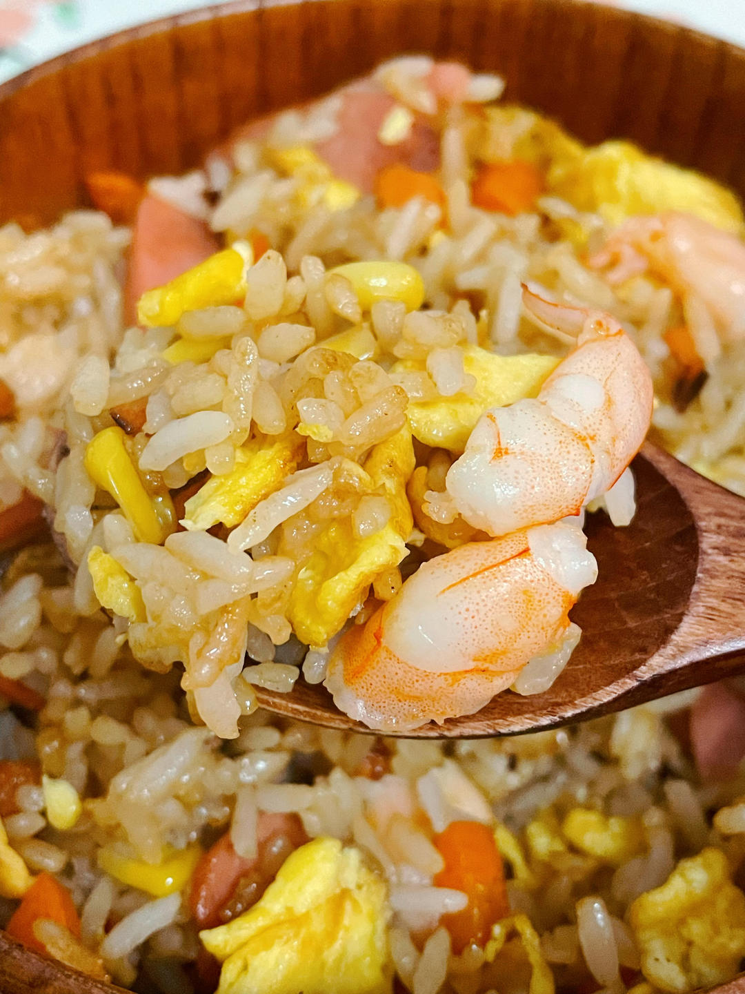 虾仁胡萝卜蛋炒饭