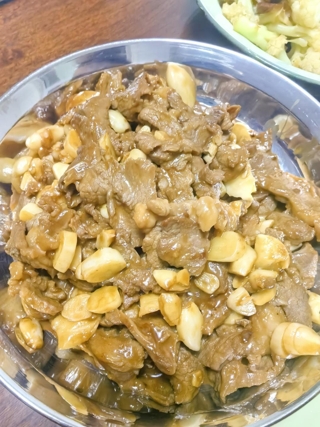 蒜爆羊肉