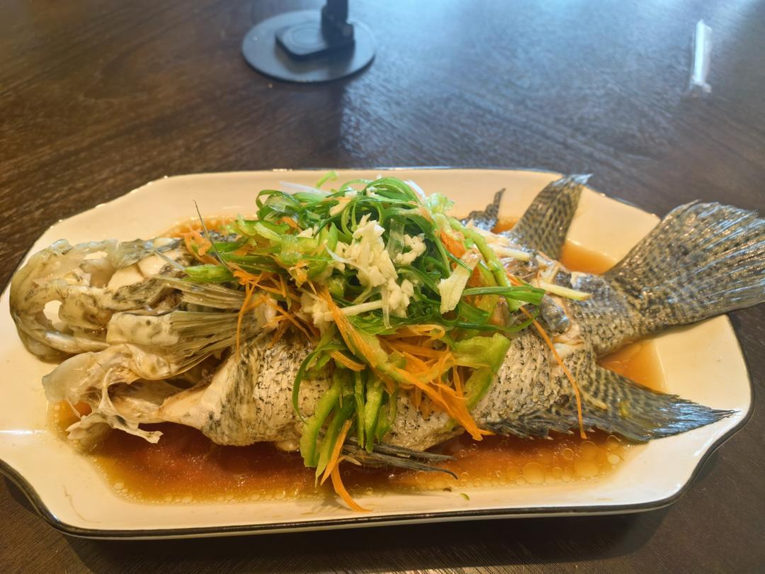 餐厅级别的清蒸石斑鱼