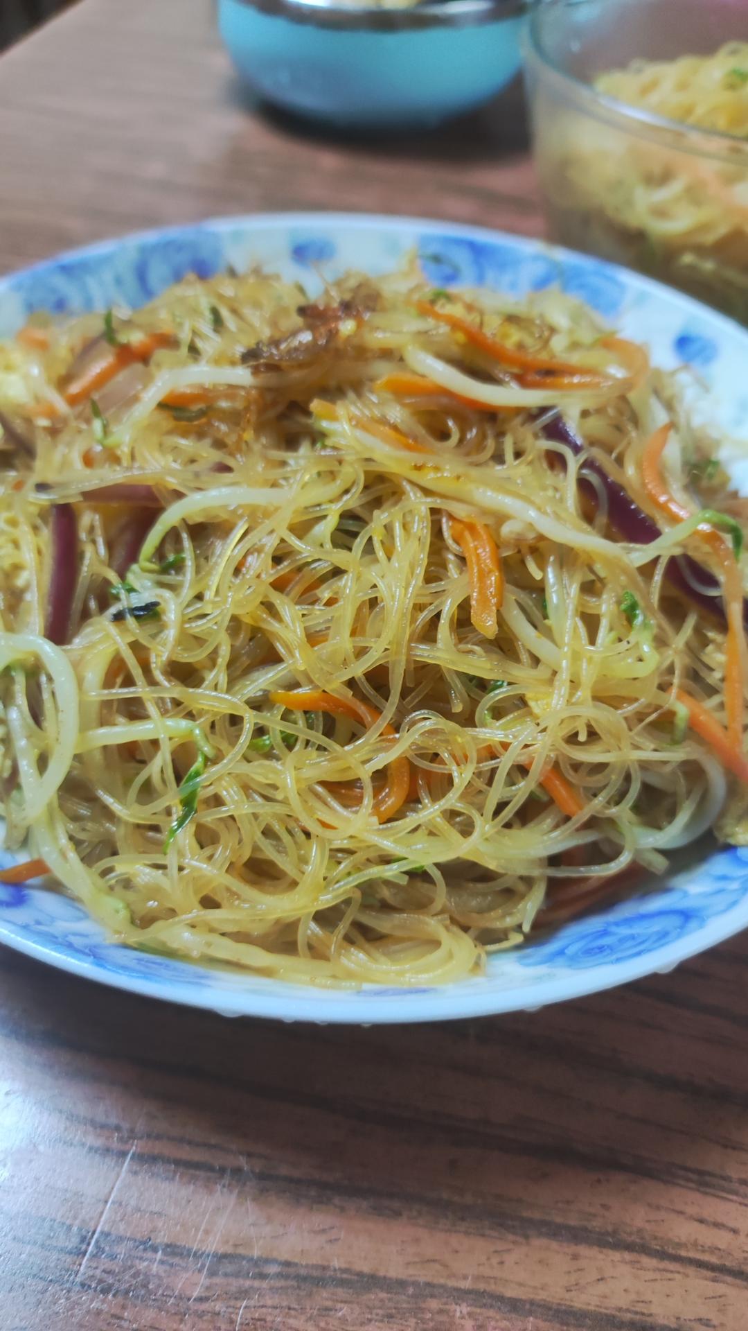 三丝鸡蛋炒粉😋超级懒人食谱，好吃不腻