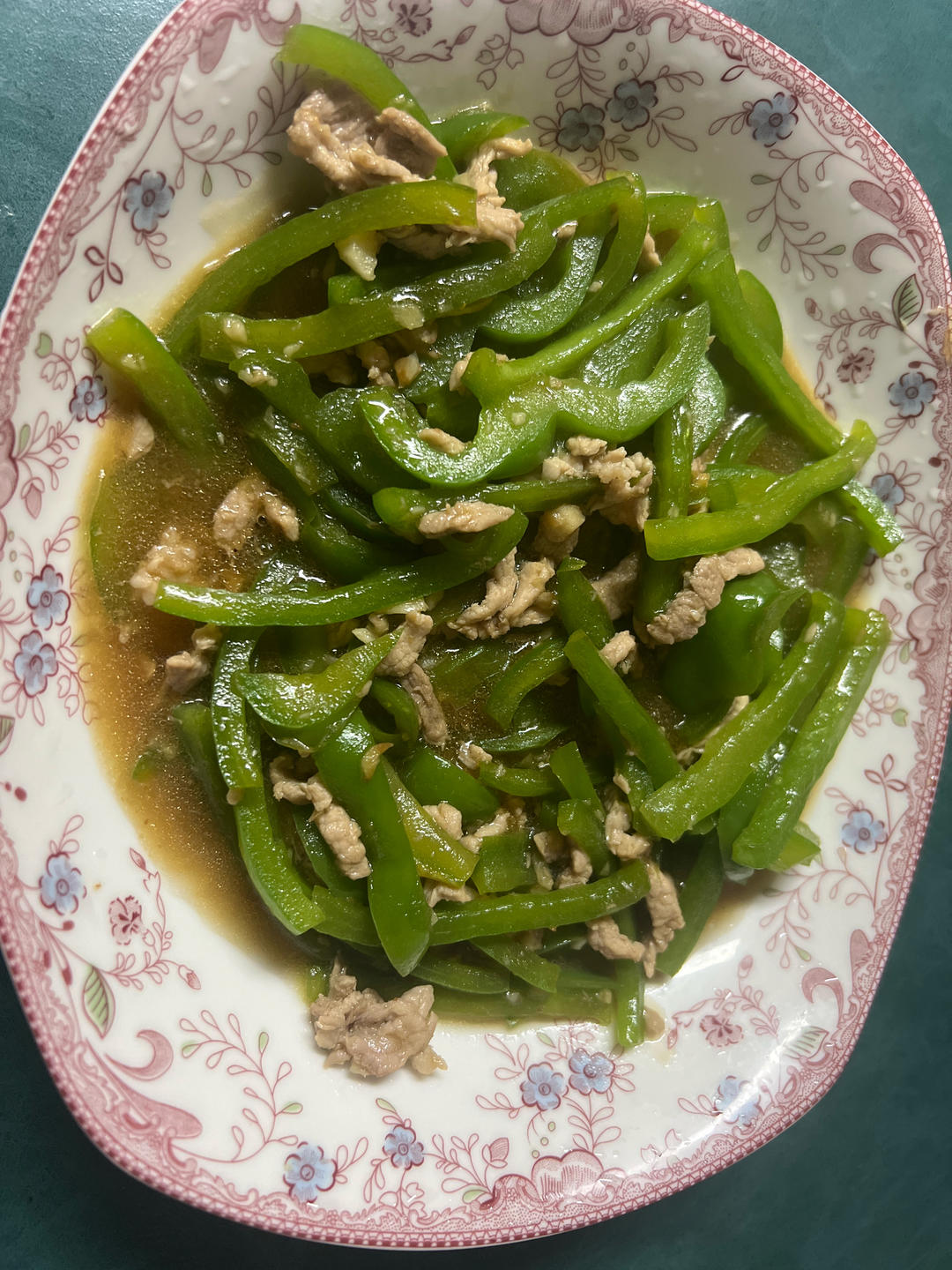 ‼️好吃到舔盘的青椒肉丝盖浇饭