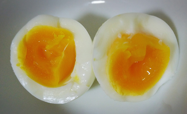 比溏心蛋熟一点的水煮蛋的做法