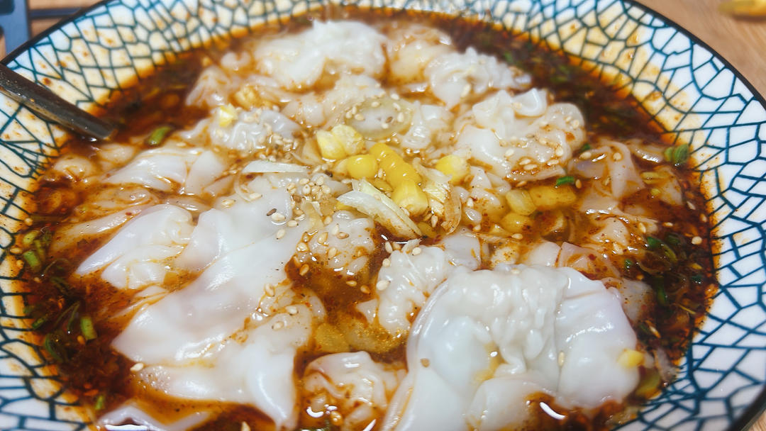 酸辣红油抄手
