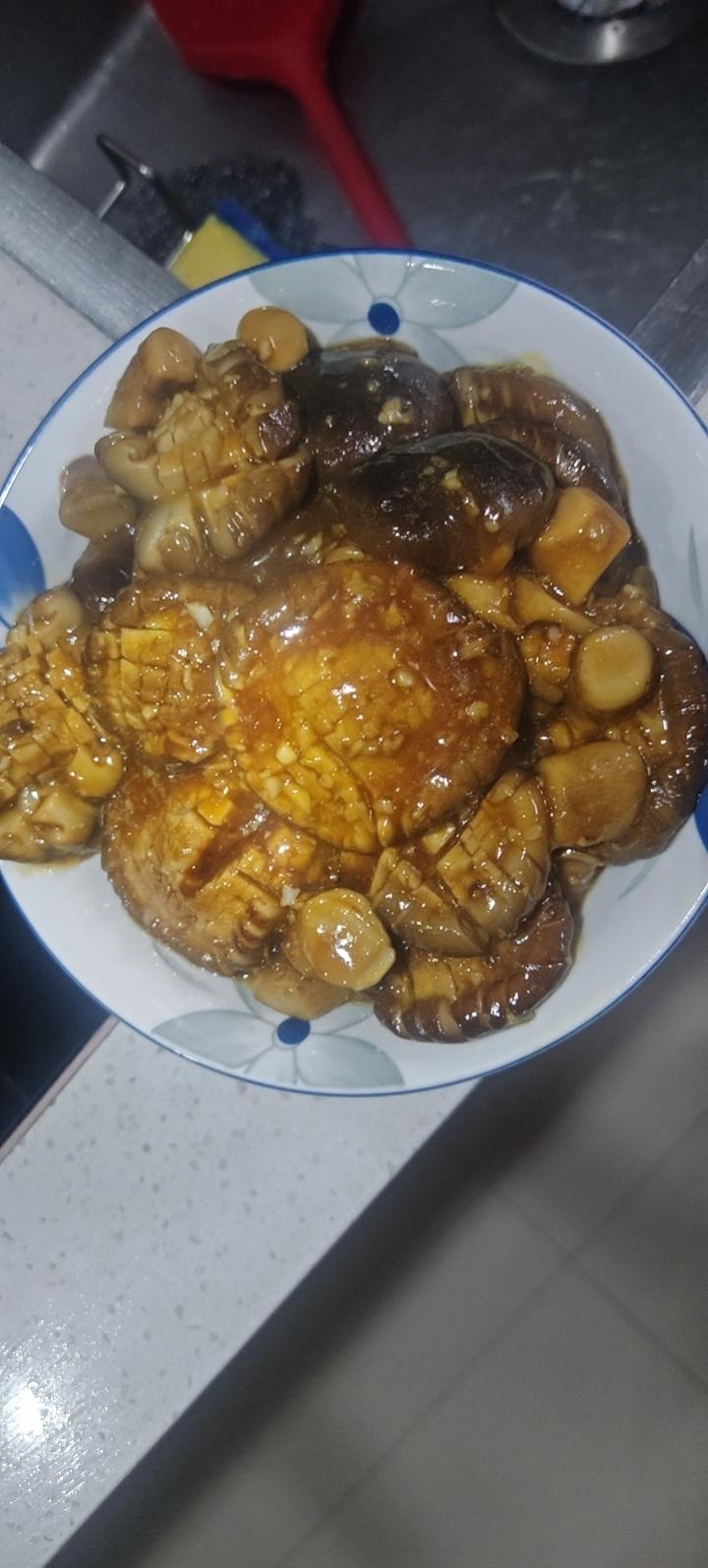 香菇这么做真的太好吃了～超级下饭