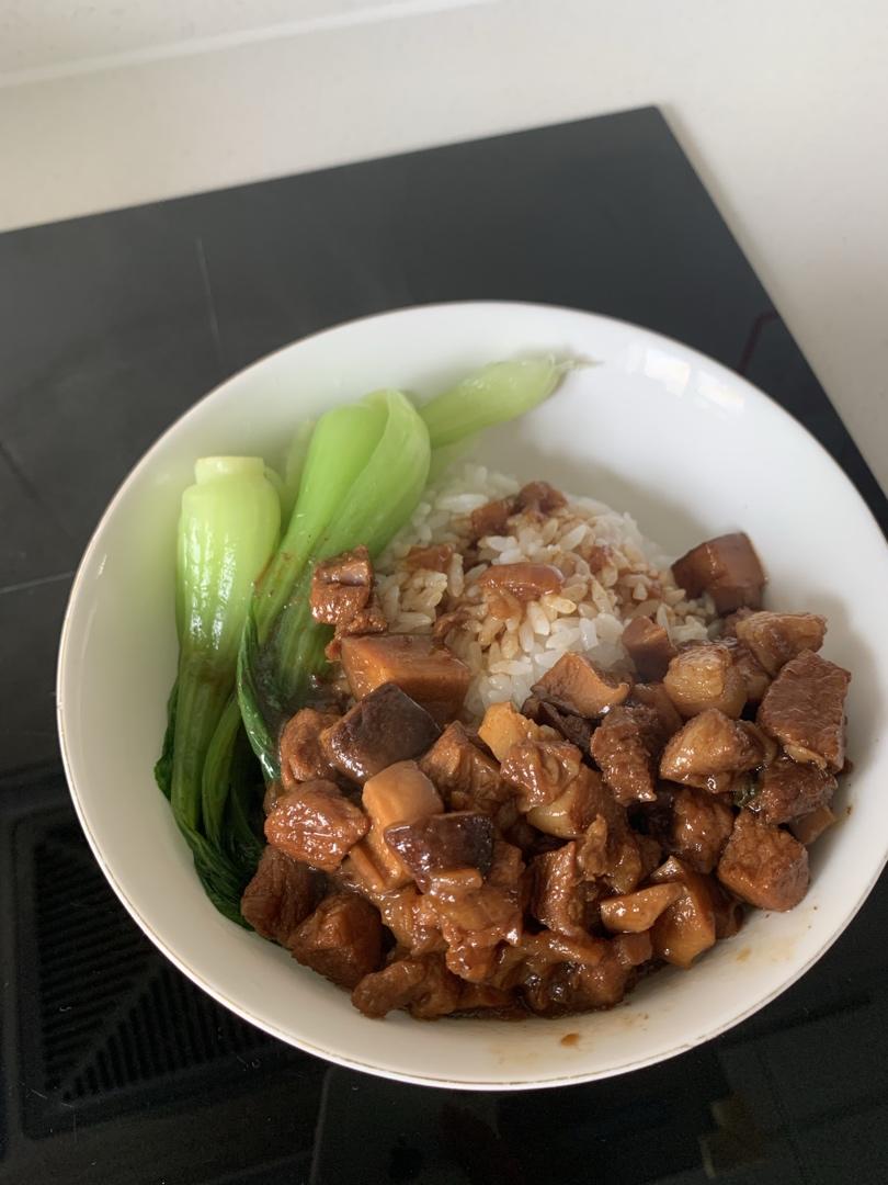 好吃到停不下来的卤肉饭