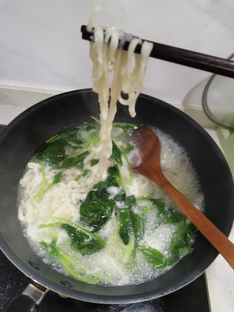 快手纯手工擀面条