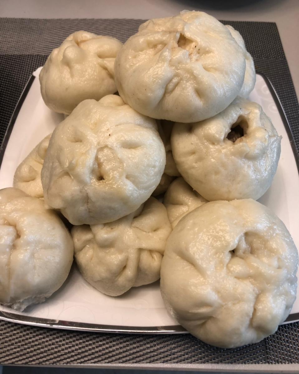 香菇鹌鹑蛋鲜肉包子