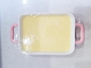 蜂蜜牛奶炖蛋的做法 步骤4