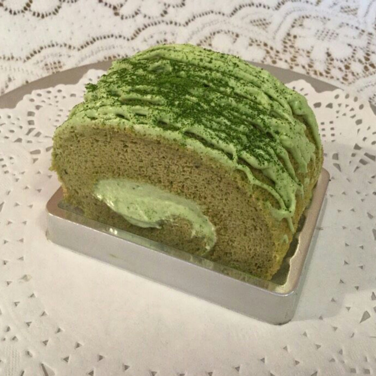 绿茶戚风蛋糕卷