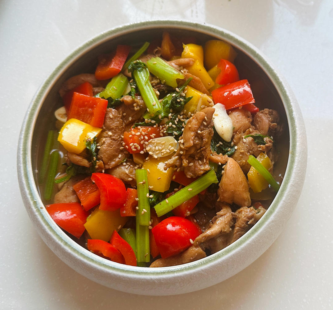 时蔬烩鸡腿｜咸香入味简单易做快手菜