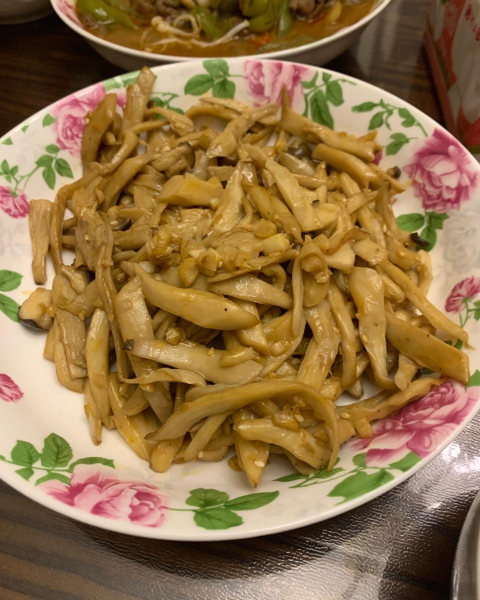 干煸手撕杏鲍菇