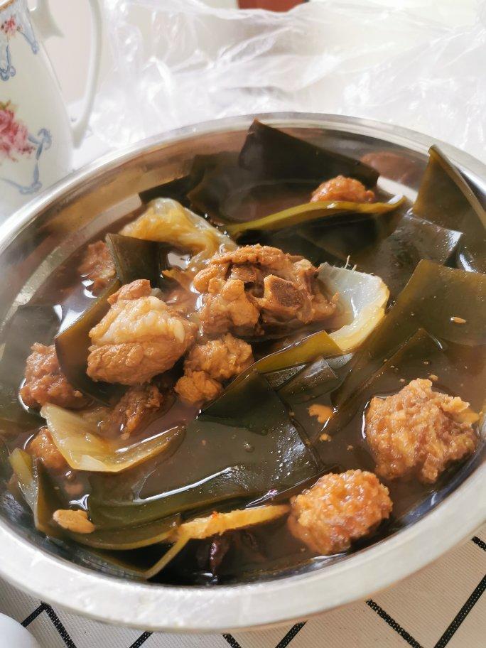 电饭煲-玉米炖排骨