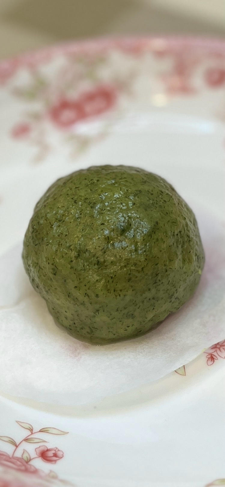 清明必吃的艾草青团