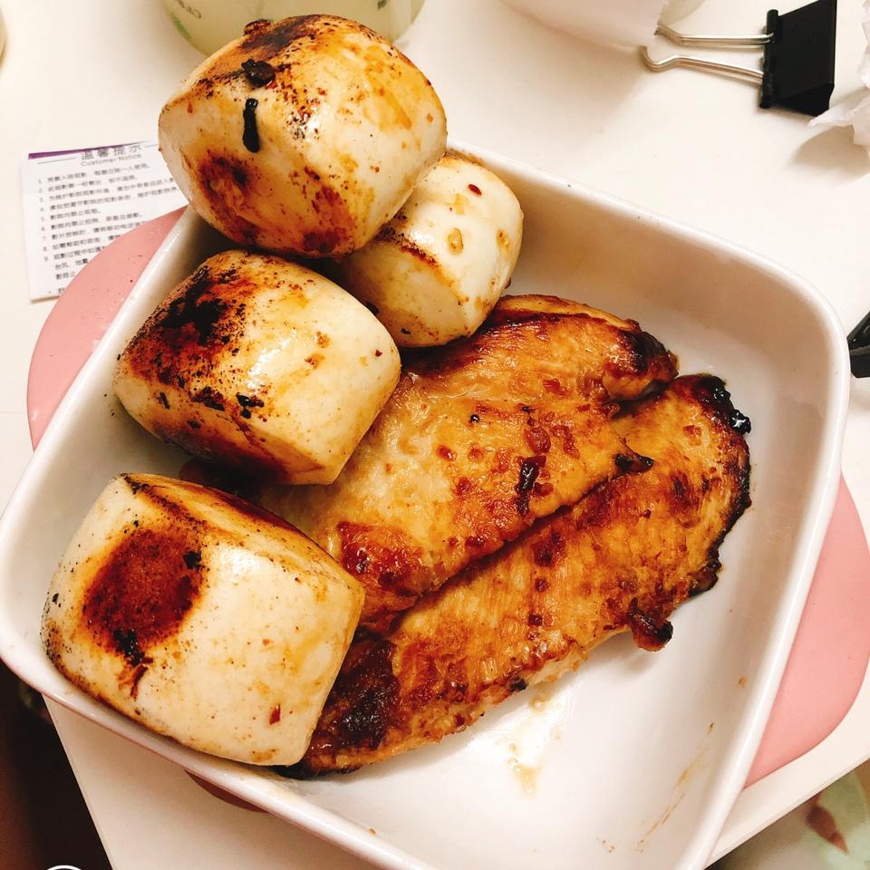 酷炫屌炸天好吃的煎鸡胸肉（香蒜蜂蜜煎鸡胸肉）