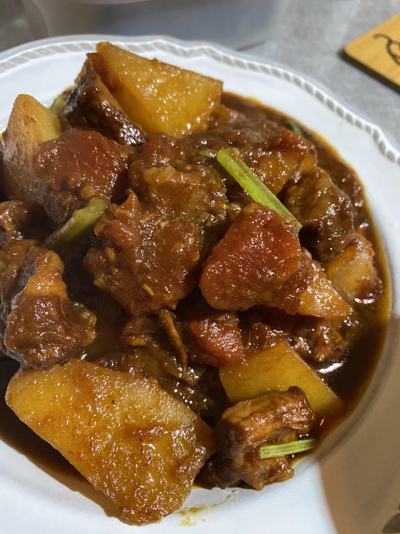 番茄土豆炖牛腩