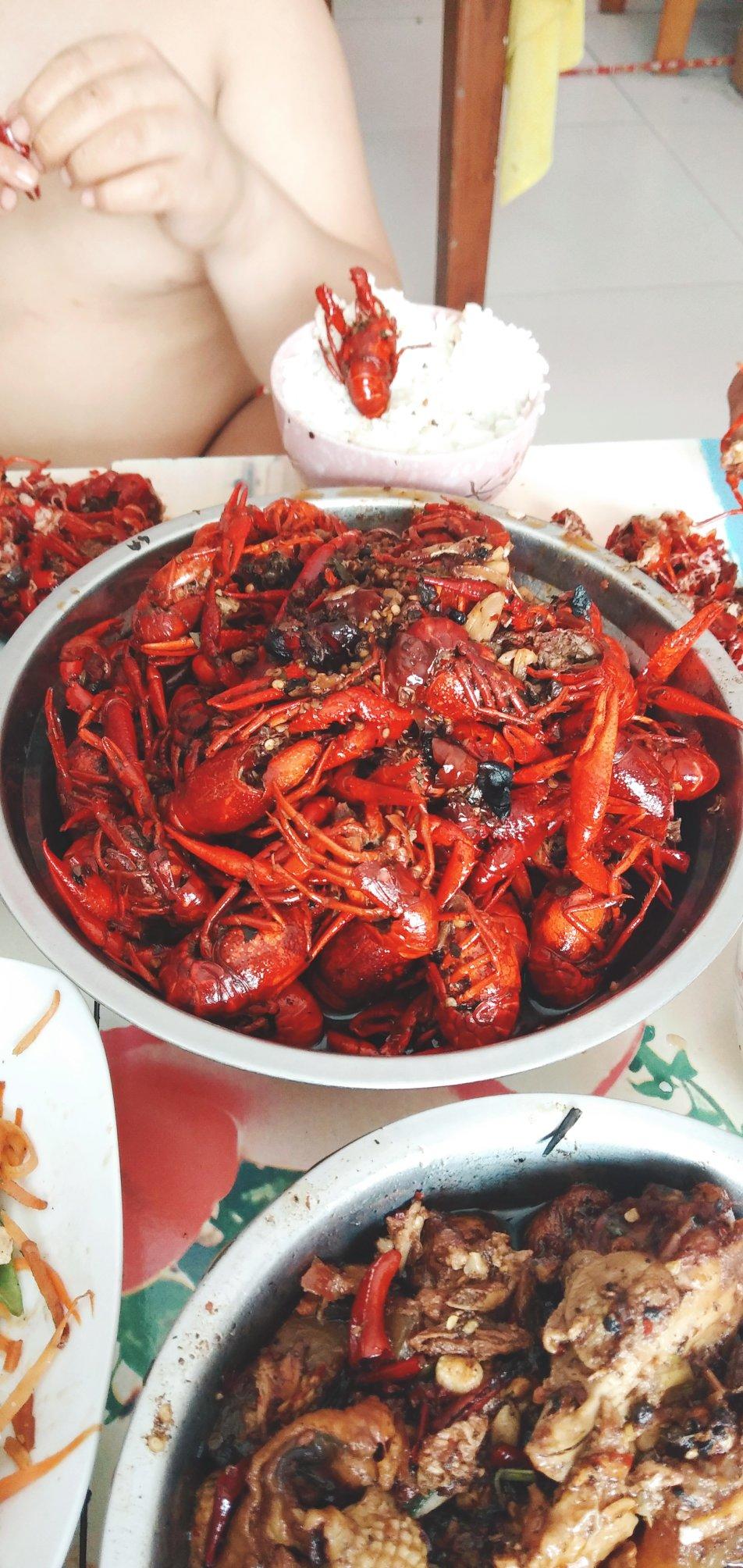 厨师长教你：“麻辣小龙虾”的家常做法 ,好吃的停不下来