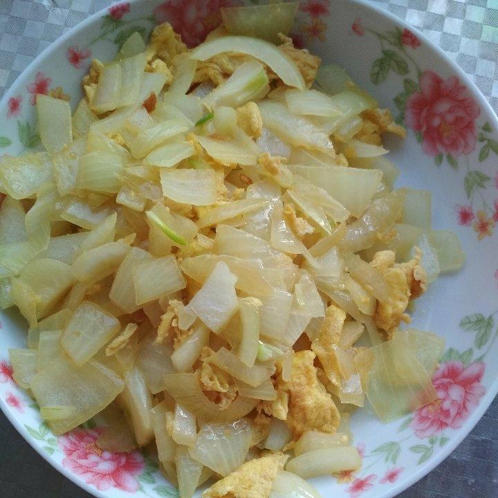 洋葱炒鸡蛋