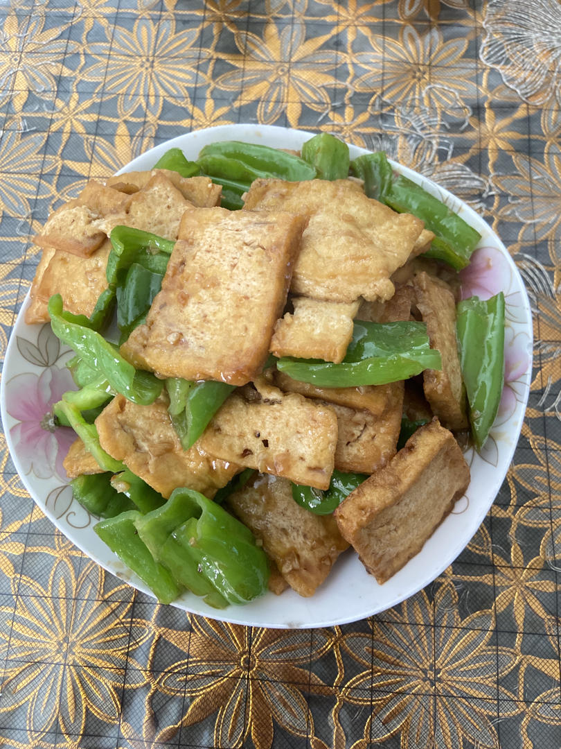 青椒炒豆腐