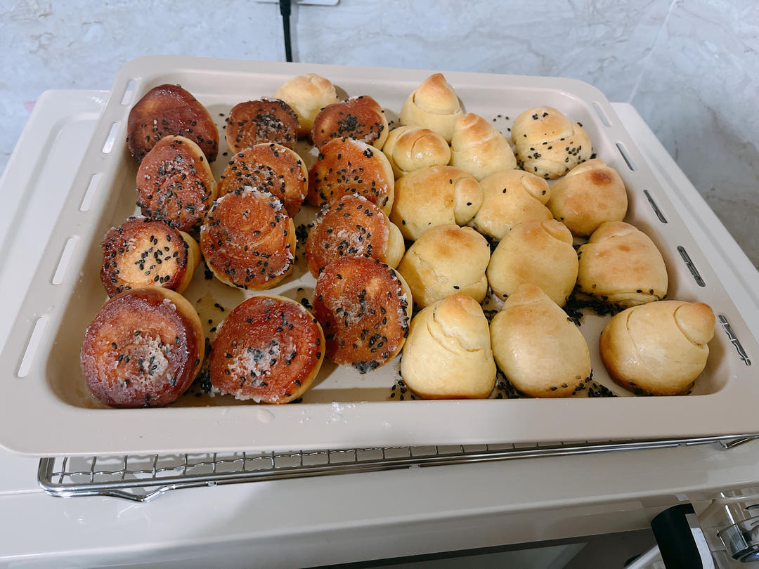 脆底蜂蜜小面包