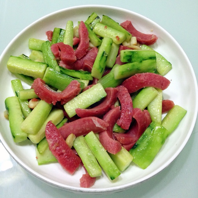 黄瓜炒火腿