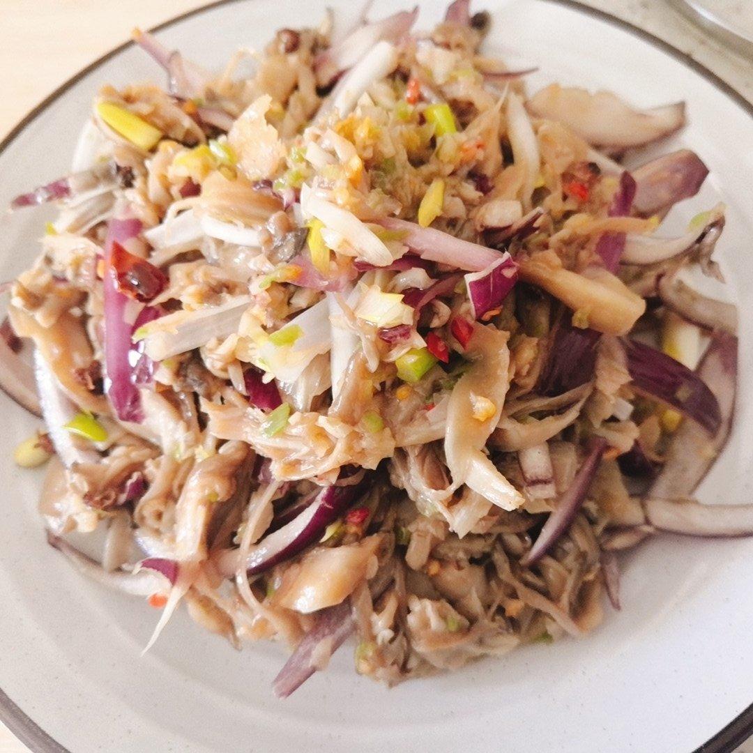 拌一盘光一盘‼️好吃到无法停下来的节奏😋😋凉拌平菇