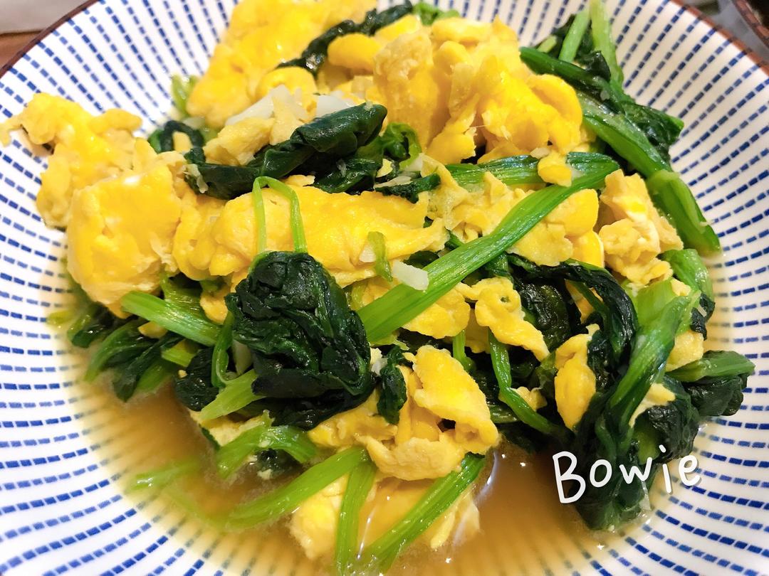 菠菜炒鸡蛋，挑食也会爱上的做法