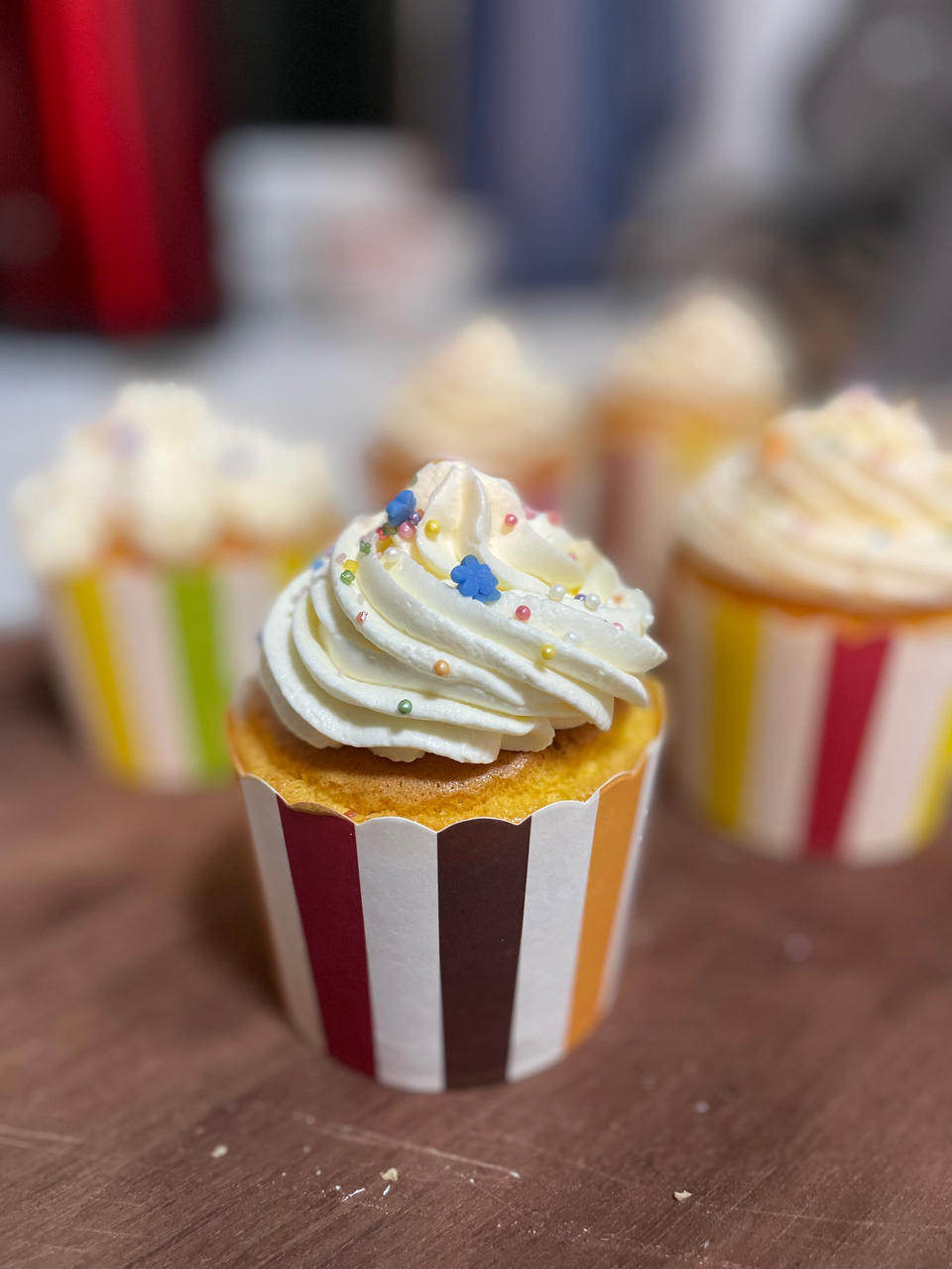 多种口味奶油杯子蛋糕