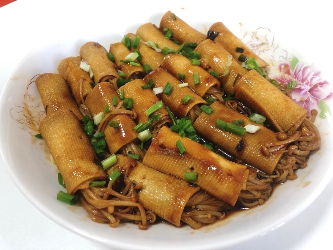 ⚡️减肥减脂素菜啃起❗️金针菇豆皮卷