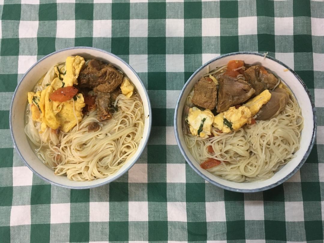 番茄鸡蛋牛肉面