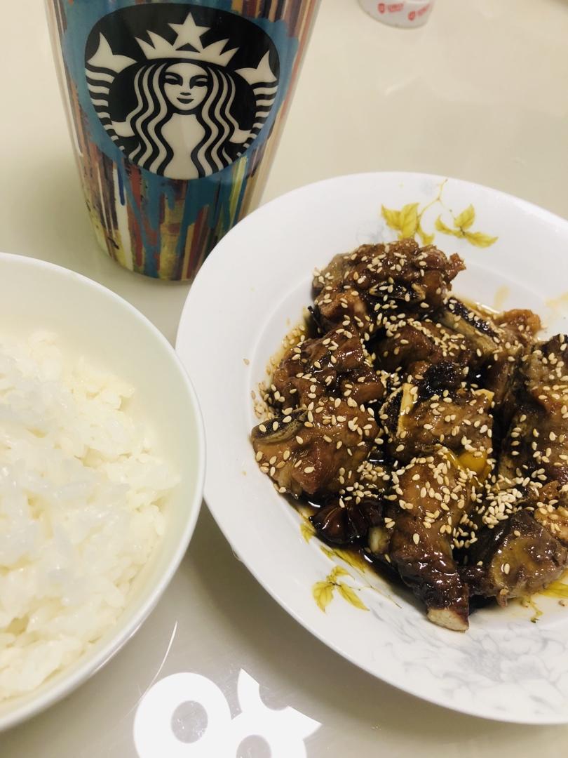 超级好吃的红烧小排